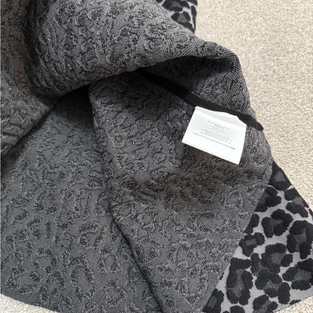 Michael Kors Collection - Leopard Print Black & Gray MIDI Skirt - size Med - NWT - Picture 9 of 12